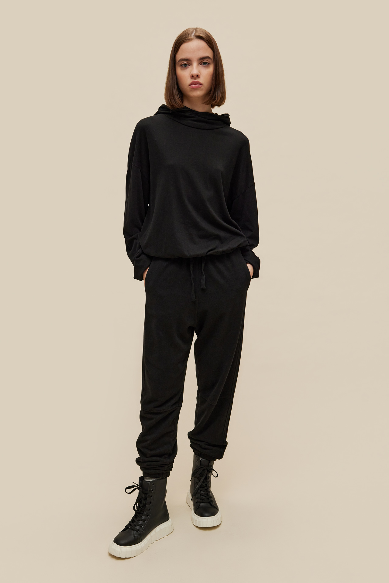 DLWSP000028_2423_1 Divided Sweatpants - Image 1