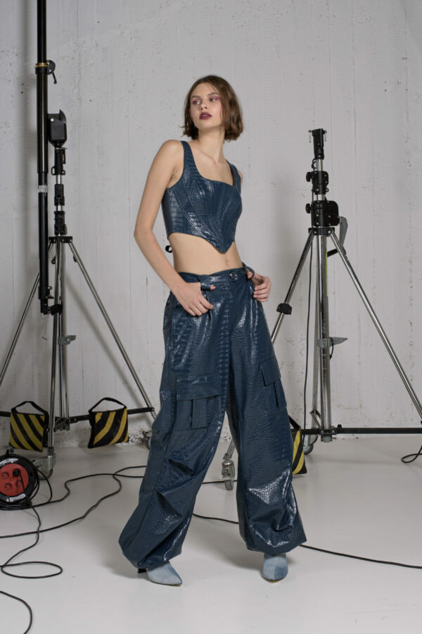 DSC3202-scaled-600x900.jpg